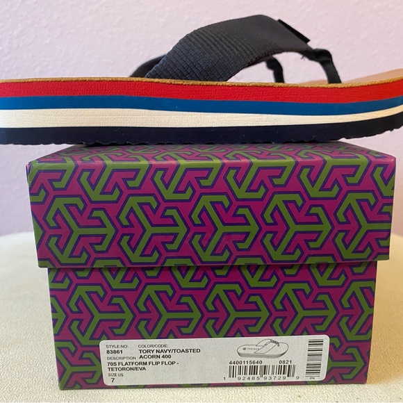 Tory Burch 70’s Platform Flip Flop Tory Navy/Toasted Acorn - Picture 4 of 9